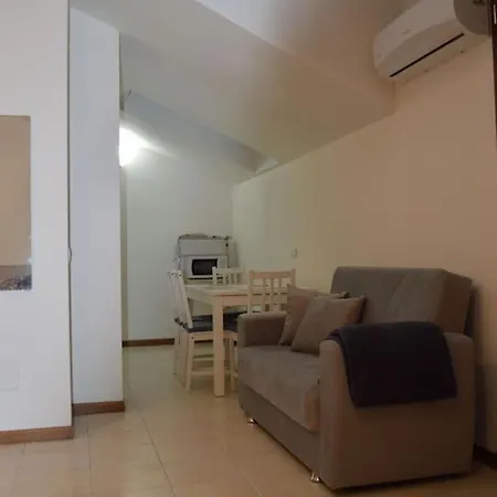 La Quiete Apartment Melegnano Exterior photo